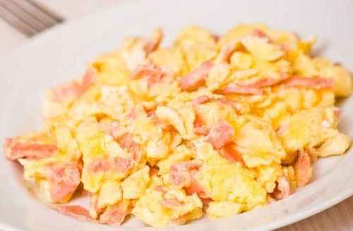 Huevo c/jamon